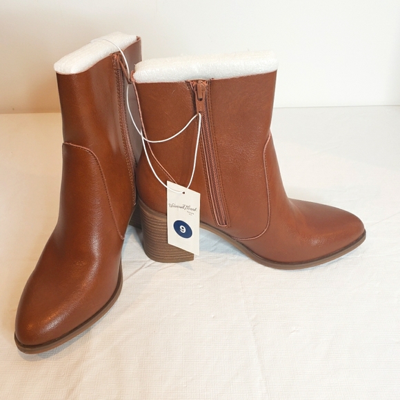 Universal Thread Cleo Heeled Ankle Boot size 9 - Picture 3 of 13